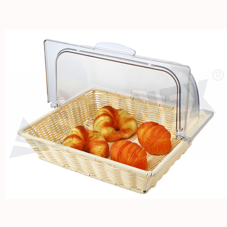 Cum P Rattan Basket continens Cover Image